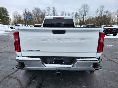 Used 2024 Chevrolet Silverado 3500 W/T image 6