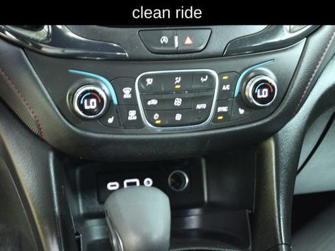Used 2022 Chevrolet Equinox RS w/ LPO, Floor Liner Package FWD image 20