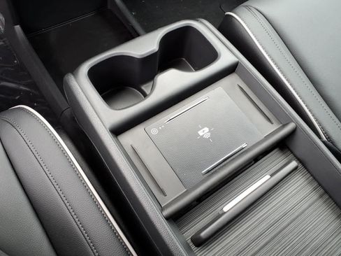 New 2026 Honda Odyssey Touring image 17