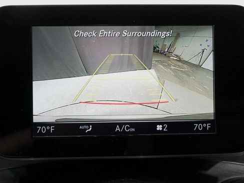 Used 2019 Mercedes-Benz GLC 300 image 31