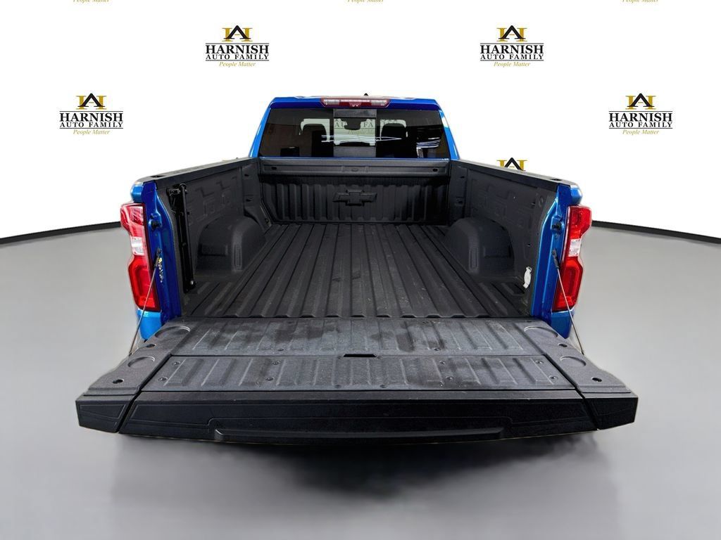 Used 2022 Chevrolet Silverado 1500 LTZ w/ LTZ Premium Package AWD/4WD image 33