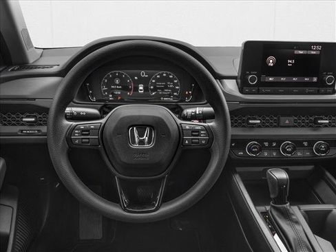 Used 2025 Honda Accord SE image 4