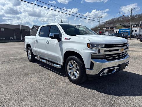 Used 2022 Chevrolet Silverado 1500 LTZ w/ LTZ Premium Package image 7