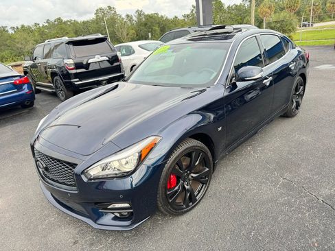 Used 2016 INFINITI Q70 3.7 w/ Sport Package image 4
