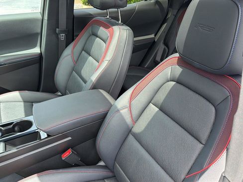 Used 2025 Chevrolet Equinox RS w/ Convenience Package III FWD image 30