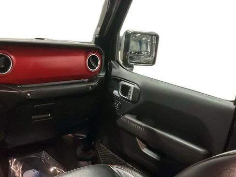 Certified 2022 Jeep Gladiator Rubicon w/ LED Lighting Group image 23