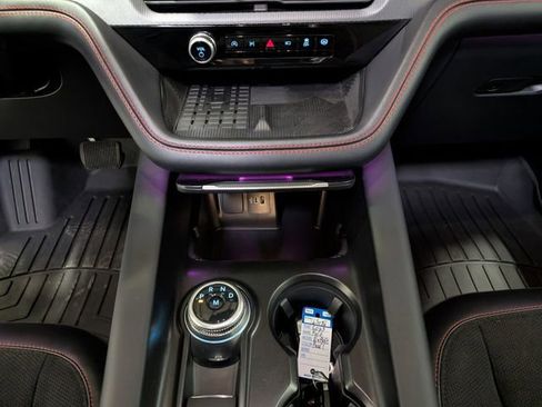 Used 2025 Ford Explorer ST image 24