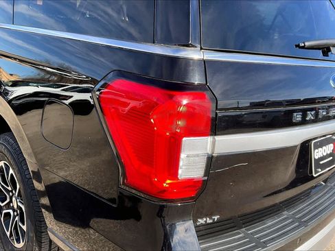Used 2024 Ford Expedition Max XLT image 27