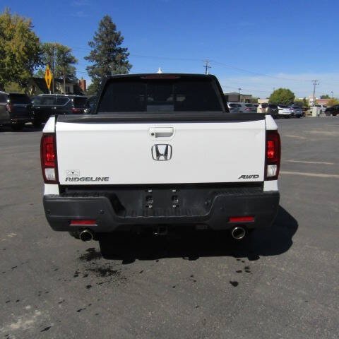 Used 2021 Honda Ridgeline Black Edition image 6