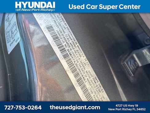 Used 2012 Volkswagen Jetta SE FWD image 12