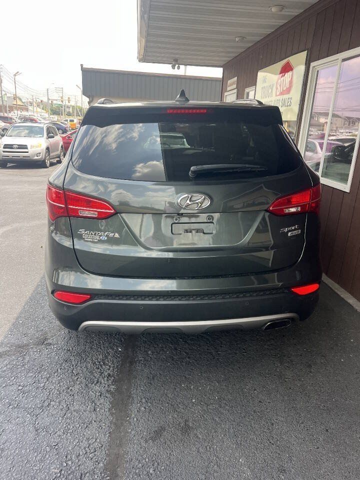 Used 2014 Hyundai Santa Fe Sport w/ Technology Package 04 AWD/4WD image 4
