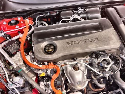 Used 2025 Honda Civic Sport Touring image 10