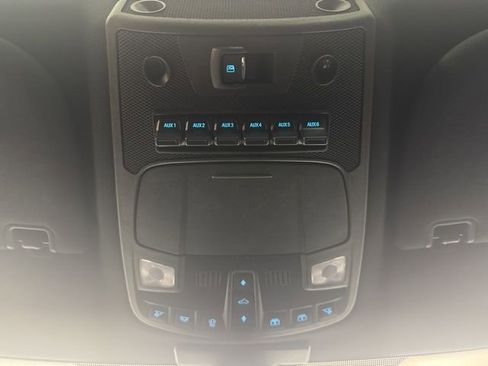 Certified 2019 Ford F350 Platinum w/ Platinum Ultimate Package image 14