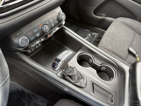 Used 2022 Dodge Durango SXT RWD image 13