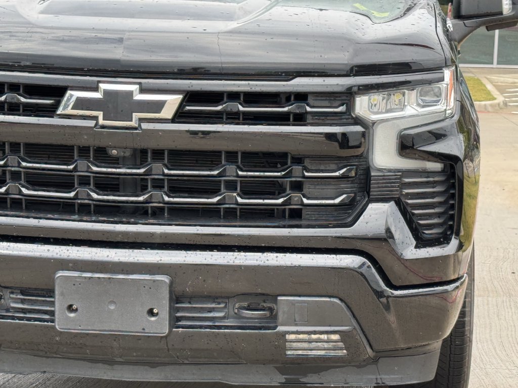 Used 2022 Chevrolet Silverado 1500 RST RWD image 9