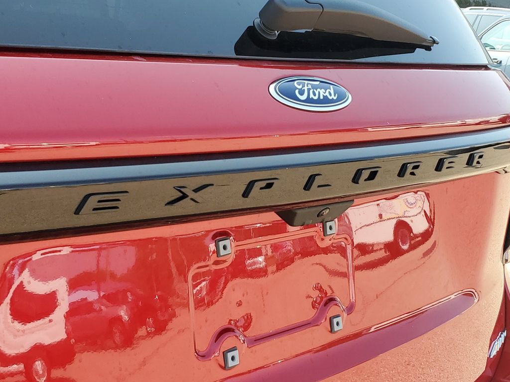 New 2026 Ford Explorer ST-Line w/ ST-Line Street Pack AWD/4WD image 8