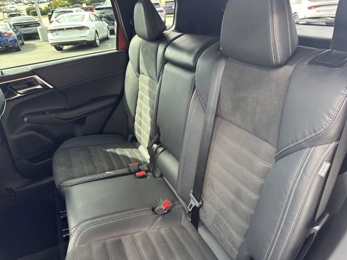 Used 2022 Mitsubishi Outlander SEL Black Edition image 24