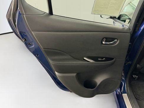 Used 2024 Nissan Leaf SV Plus FWD image 27
