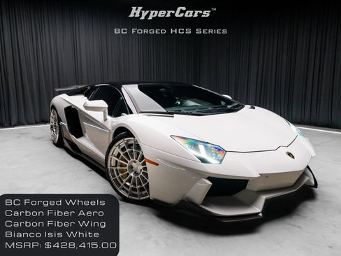 Used 2013 Lamborghini Aventador LP 700-4 image 1