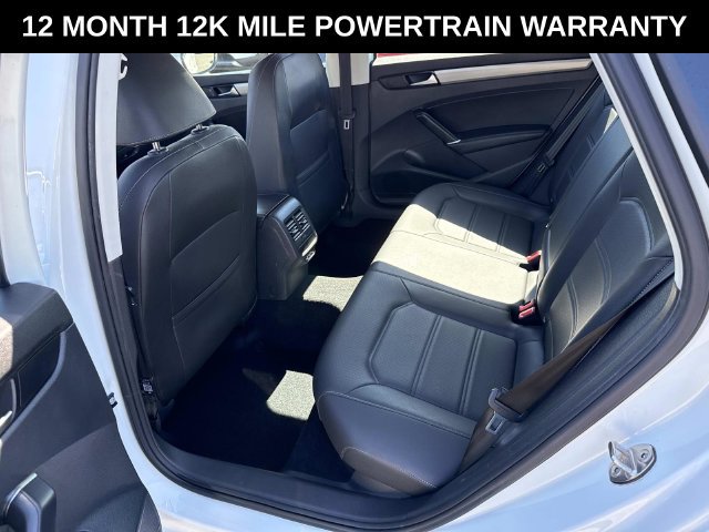 Used 2020 Volkswagen Passat 2.0T SE FWD image 16