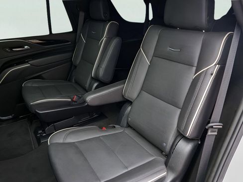 Used 2023 Cadillac Escalade Sport image 29