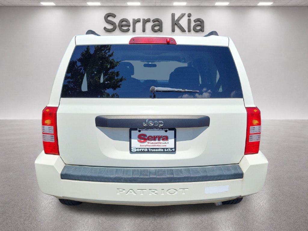 Used 2009 Jeep Patriot Sport FWD image 4