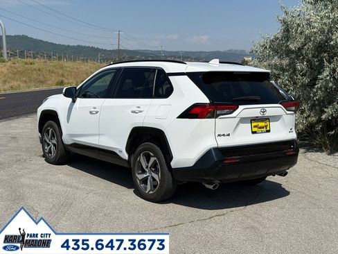 Used 2025 Toyota RAV4 SE AWD/4WD image 3