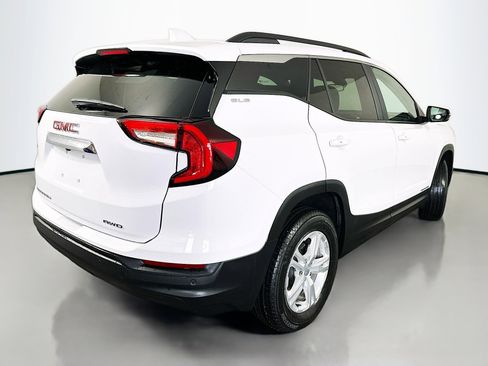 Used 2023 GMC Terrain SLE w/ Driver Convenience Package AWD/4WD image 7