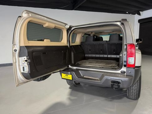 Used 2008 HUMMER H3 AWD/4WD image 14