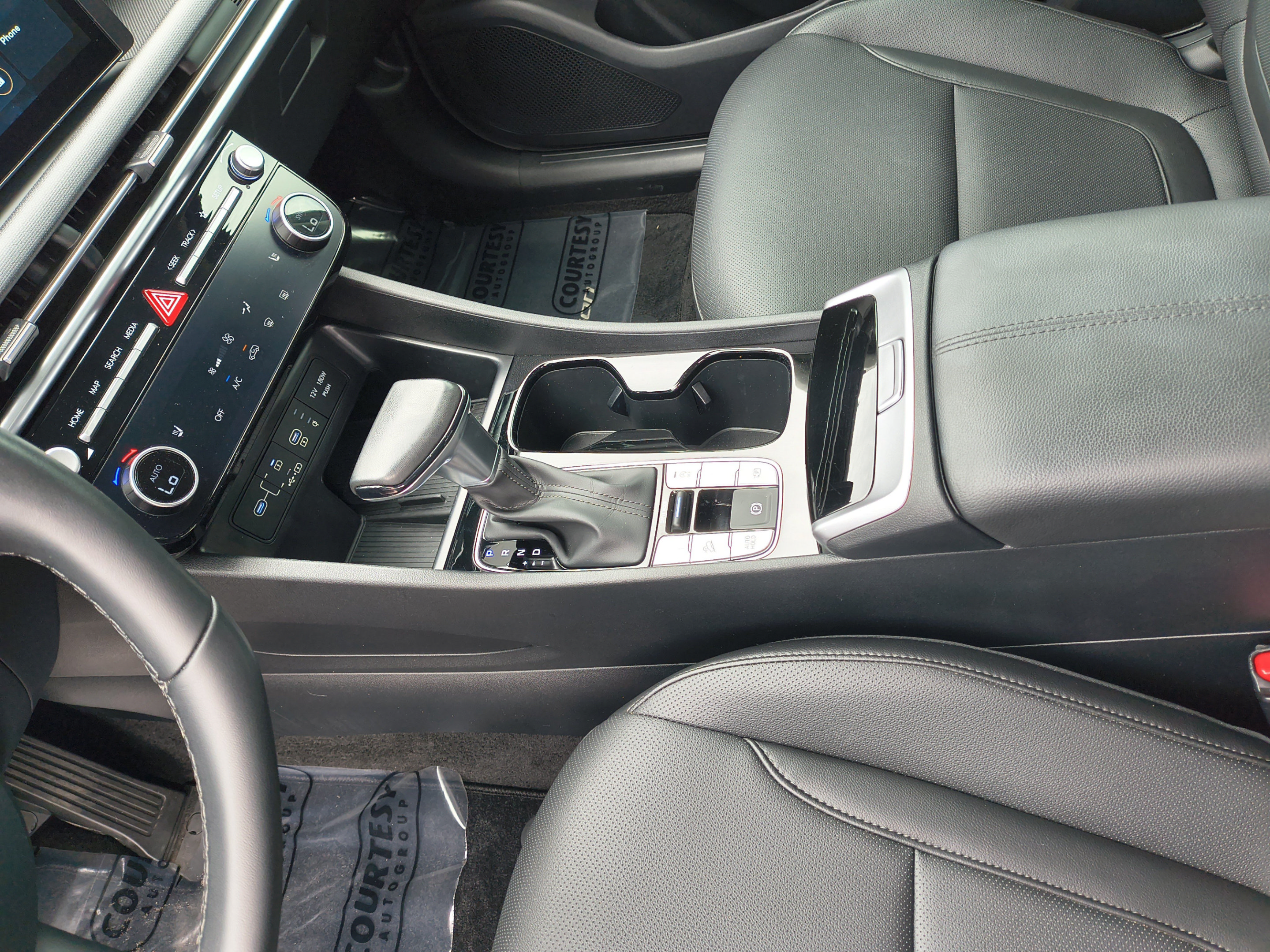 Certified 2025 Hyundai Tucson SEL FWD image 22