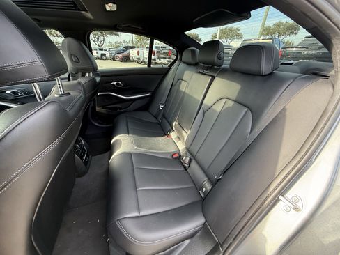 Used 2024 BMW 330i Sedan w/ Convenience Package image 30