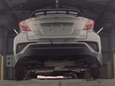 Used 2020 Toyota C-HR XLE image 6