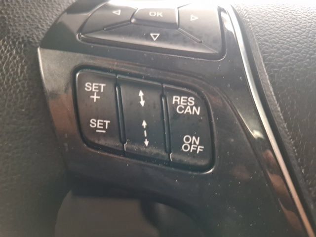 Used 2018 Ford Explorer Limited w/ Equipment Group 301A FWD image 26