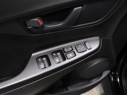 Certified 2023 Hyundai Kona SEL image 21