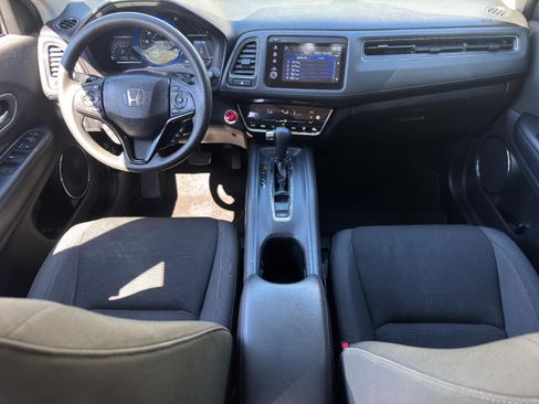 Used 2019 Honda HR-V EX image 24
