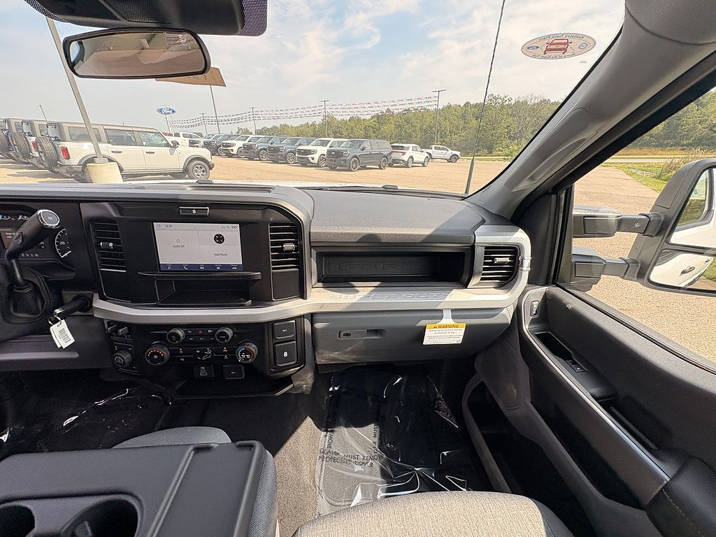 New 2027 Ford F250 XL w/ Tremor Off-Road Package AWD/4WD image 22