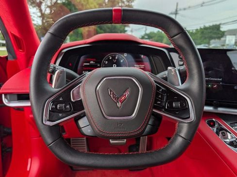 Used 2023 Chevrolet Corvette Stingray Premium Conv w/ Z51 Performance Package RWD image 22