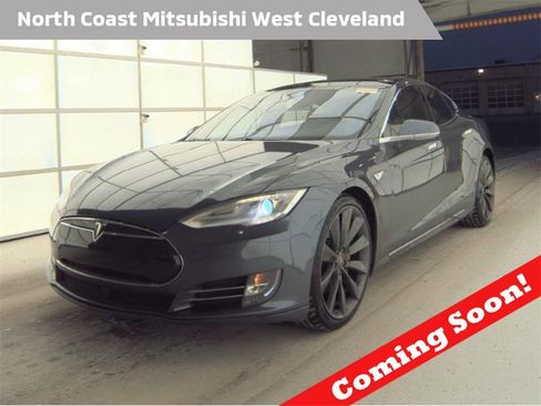 Used 2015 Tesla Model S P85D image 1
