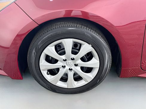 Used 2023 Toyota Corolla LE image 37