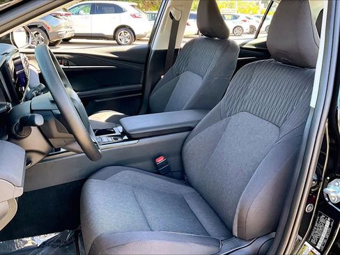 Used 2026 Toyota Camry LE FWD image 7