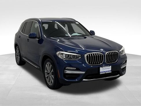 Used 2019 BMW X3 xDrive30i w/ Premium Package AWD/4WD image 10