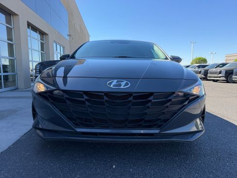 Used 2023 Hyundai Elantra SEL image 23