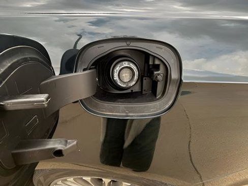 Used 2014 Ford Fusion Titanium FWD image 27
