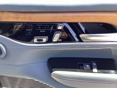 Used 2024 Jeep Grand Wagoneer Series III w/ Flexible Seating Group image 44