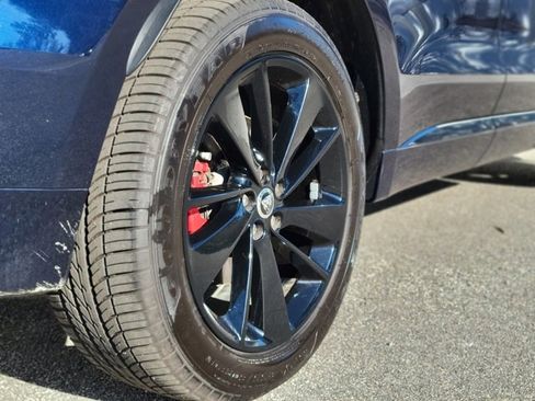 Used 2025 Jaguar F-PACE R-Dynamic S image 45