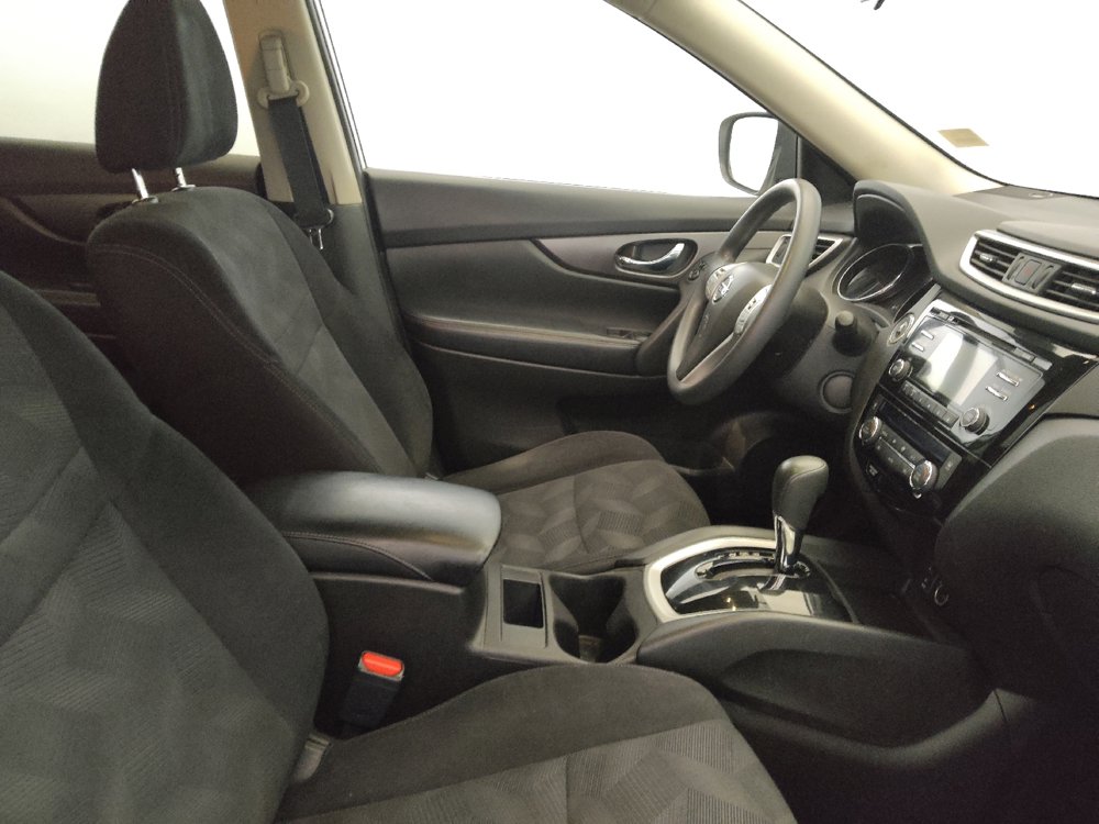 Used 2014 Nissan Rogue SV w/ SV Moonroof Package AWD/4WD image 21