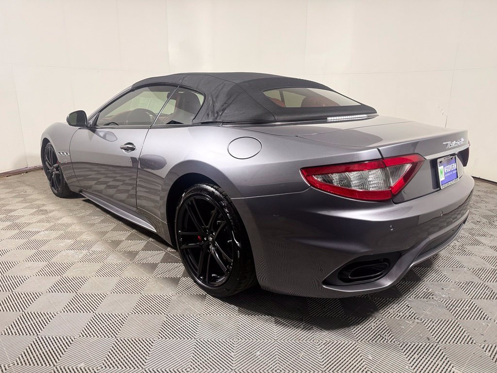 Used 2018 Maserati GranTurismo Sport RWD image 4