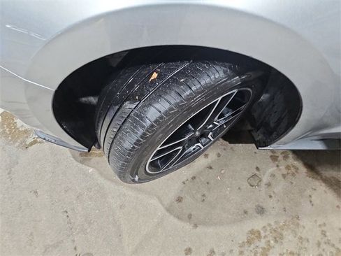 Used 2022 Ford Mustang Premium image 31