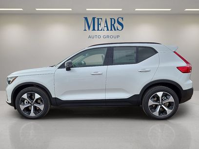 New 2026 Volvo XC40 B5 Plus w/ Protection Package Premier
