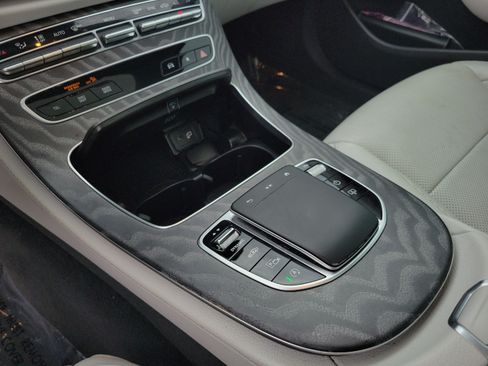 Certified 2022 Mercedes-Benz E 450 4MATIC Sedan image 21